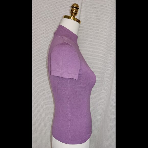 bebe | short sleeve knit top | Size Medium - Picture 16 of 16